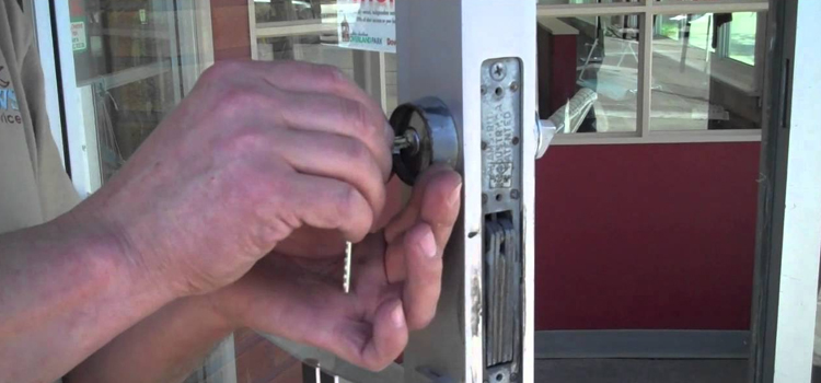 commercial door lock repair Parkridge